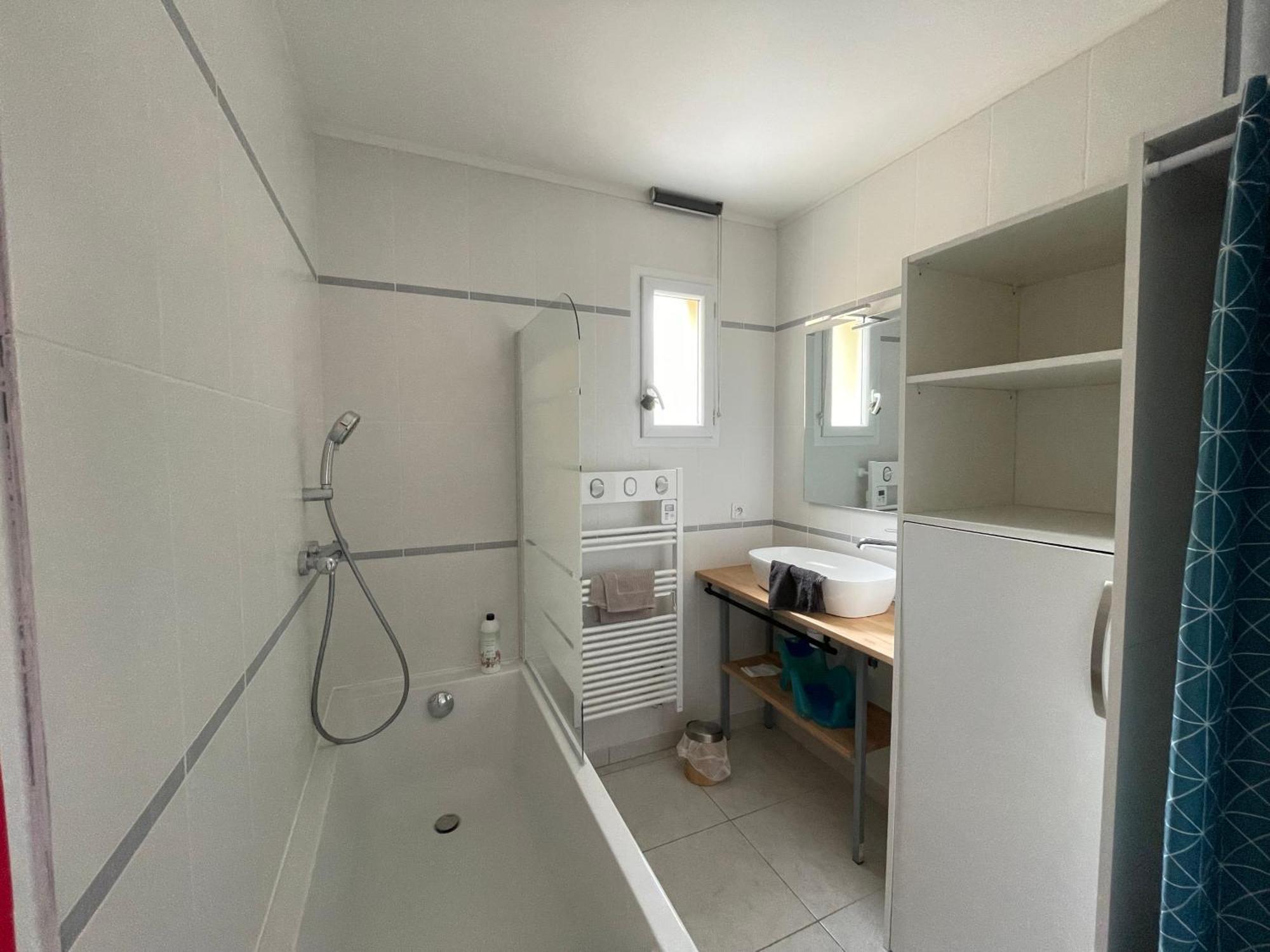 Sweet Omaha Belle Maison Recente Lumineuse Et Cosy Bien Equipee Jardin Clos 15 Mn A Pied Plage Omaha Beach Et Proche De Bayeux & Port En Bessin Сен-Лоран-сюр-Мер Экстерьер фото