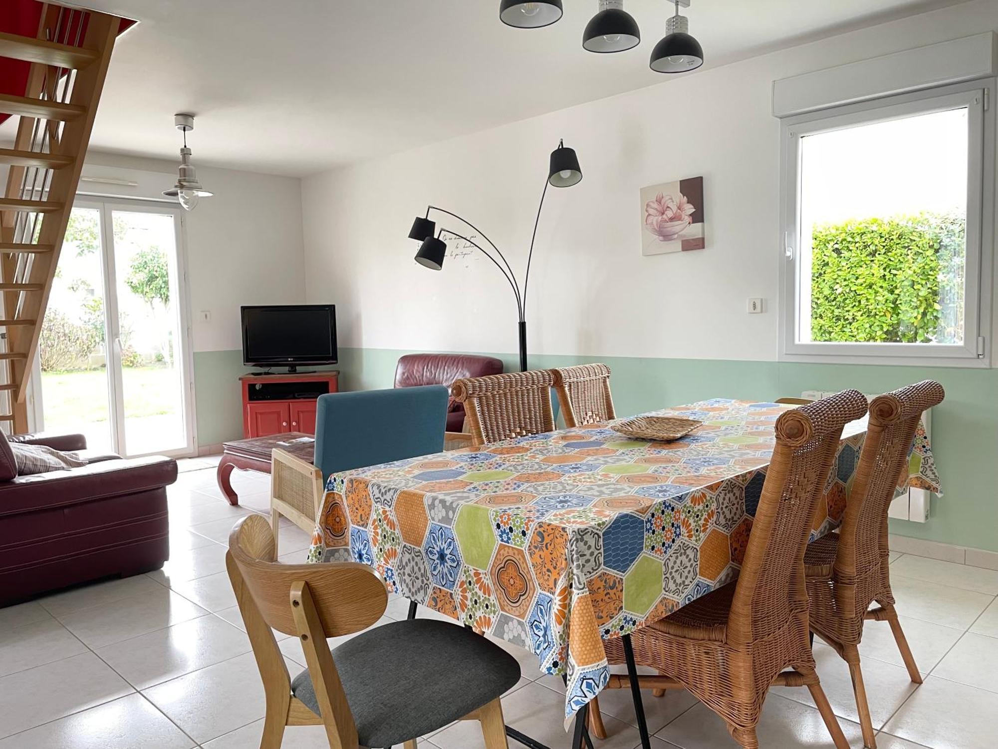 Sweet Omaha Belle Maison Recente Lumineuse Et Cosy Bien Equipee Jardin Clos 15 Mn A Pied Plage Omaha Beach Et Proche De Bayeux & Port En Bessin Сен-Лоран-сюр-Мер Экстерьер фото